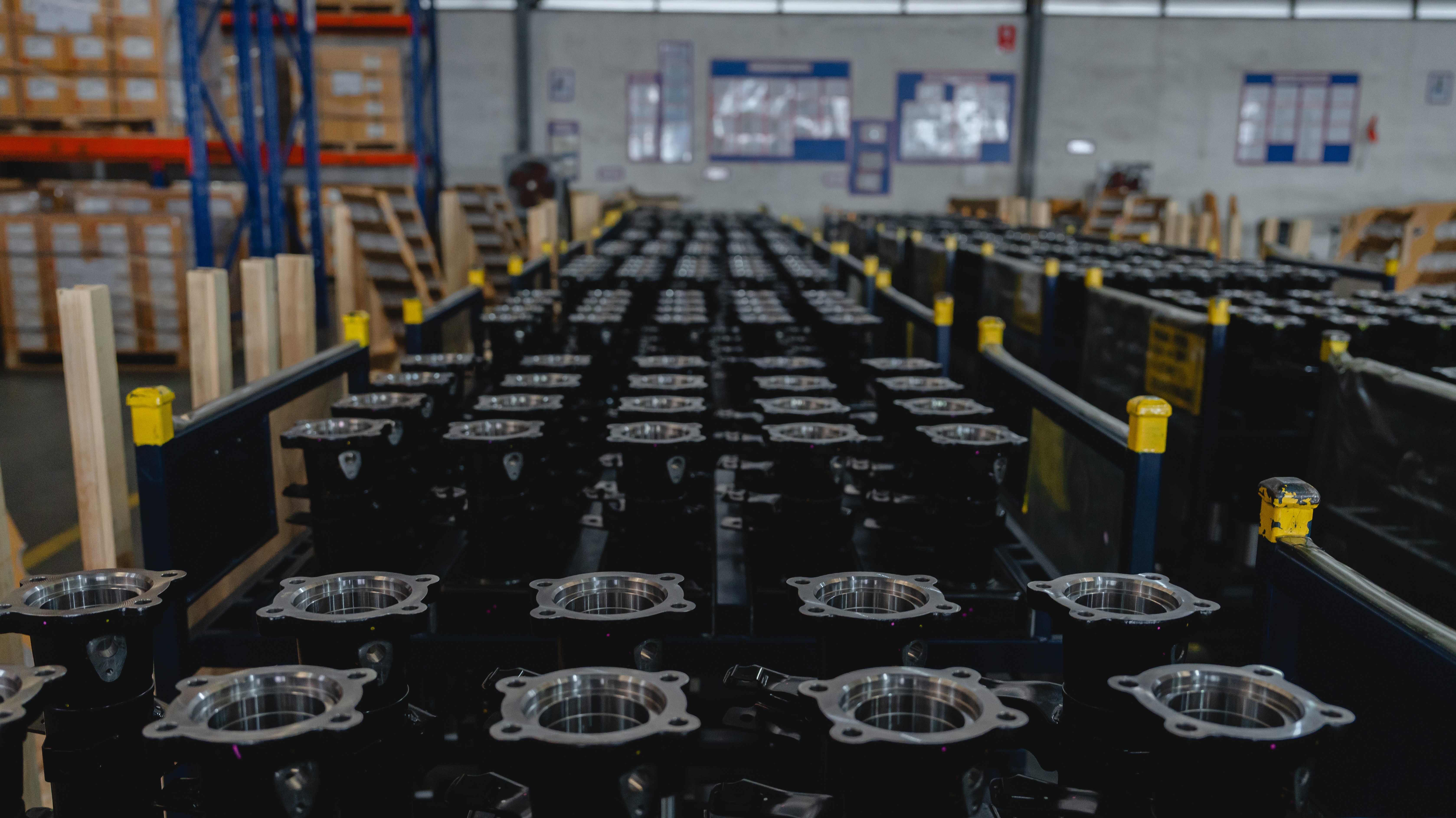 How an automotive manufacturer improved shipping compliance and strengthened cost control with Regnor TT